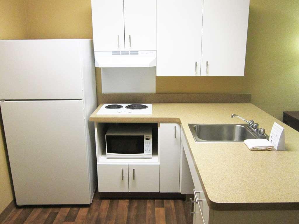 Extended Stay America Select Suites - Jacksonville - Lenoir Avenue East Zimmer foto