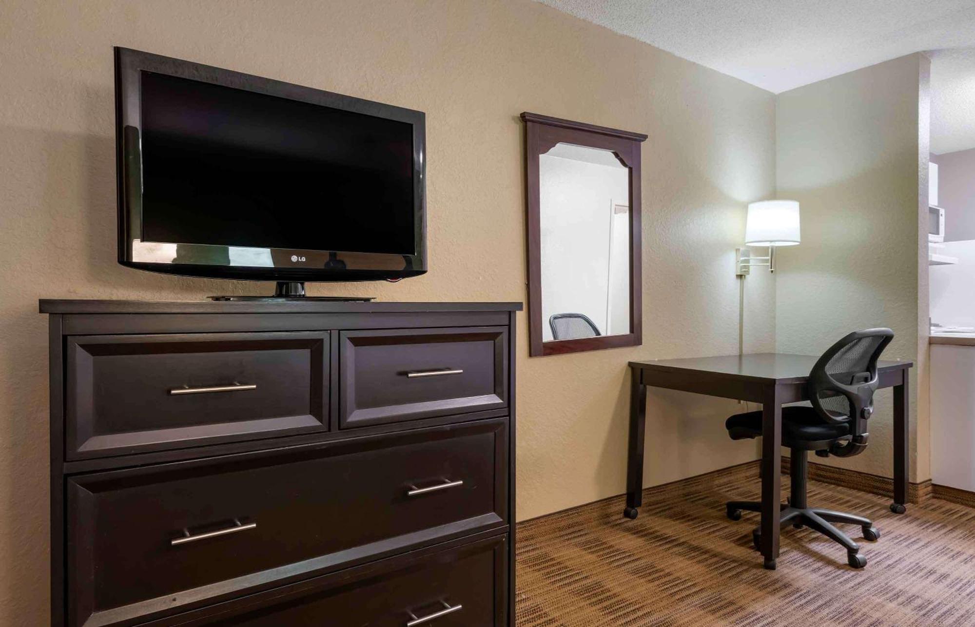 Extended Stay America Select Suites - Jacksonville - Lenoir Avenue East Exterior foto
